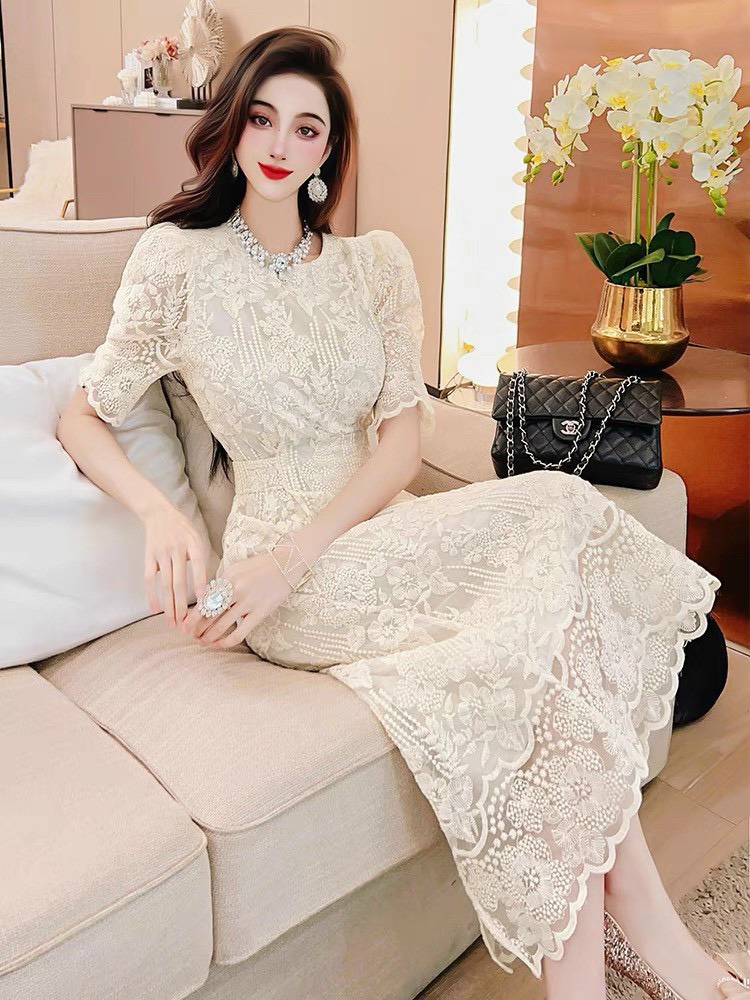 ĐẦM REN THÊU CAO CẤP D26